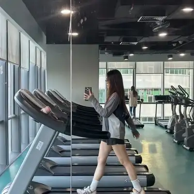 戴瑞致